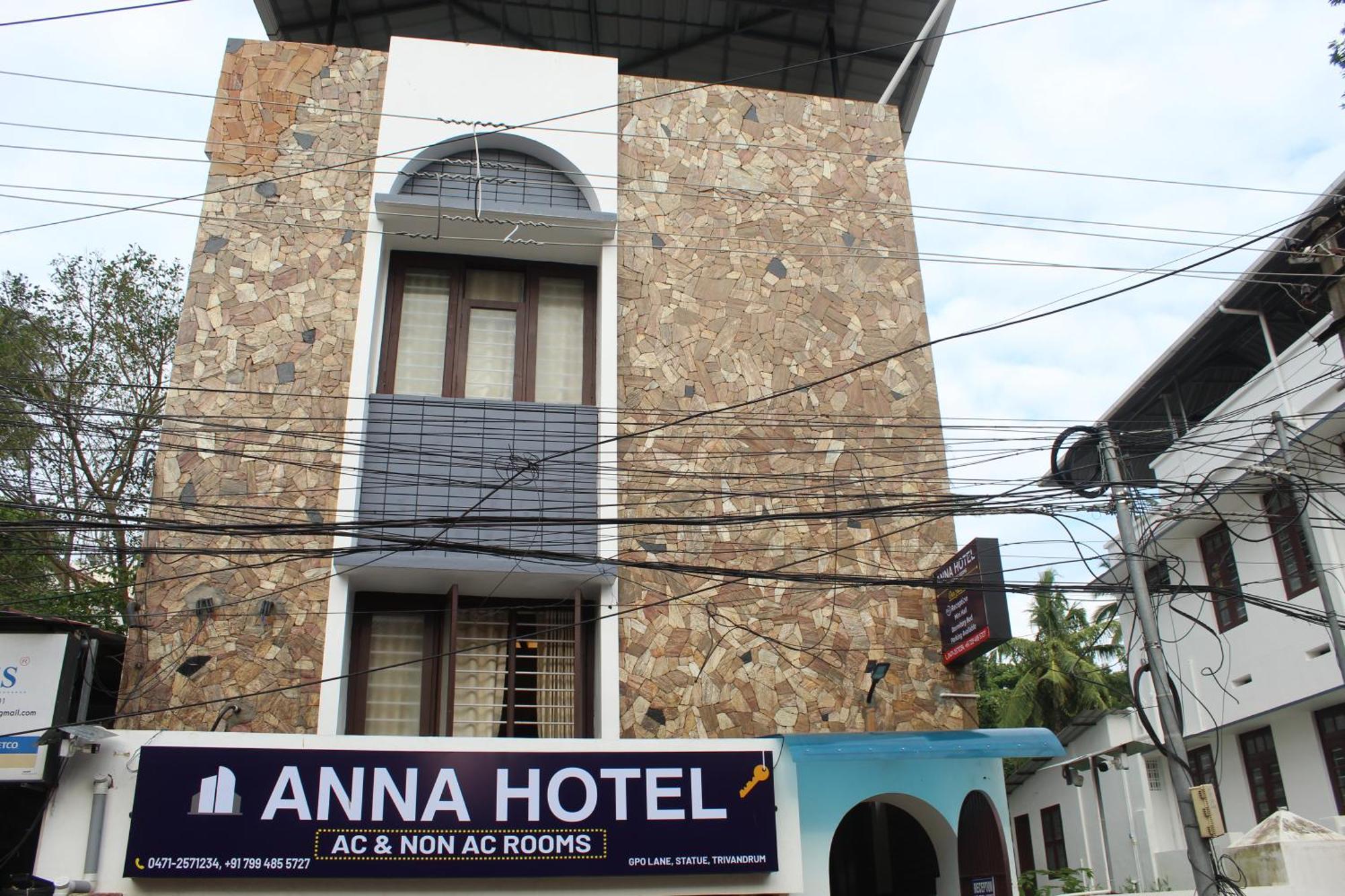 Anna Hotel Thiruvananthapuram ภายนอก รูปภาพ